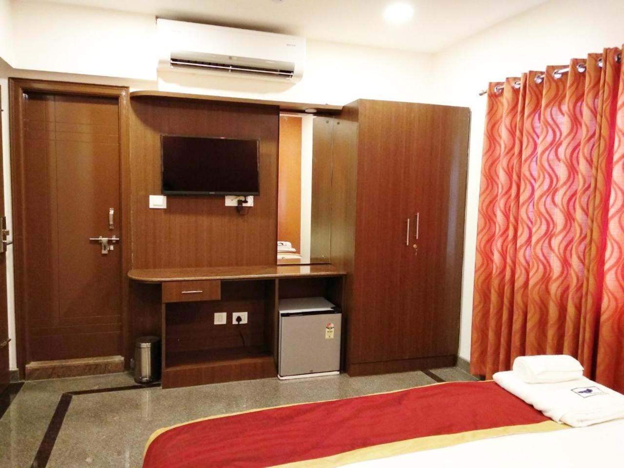 Coastal King Hotel Bangalore Eksteriør billede